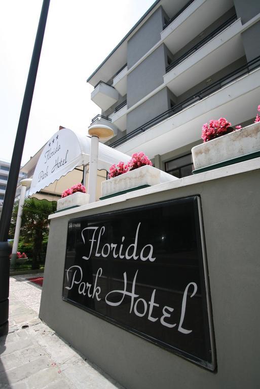Florida Park Hotel Белларія-Іджеа-Марина Екстер'єр фото